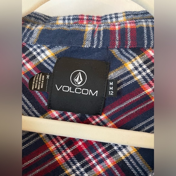 Volcom Plaid Flannel - Picture 2 of 3